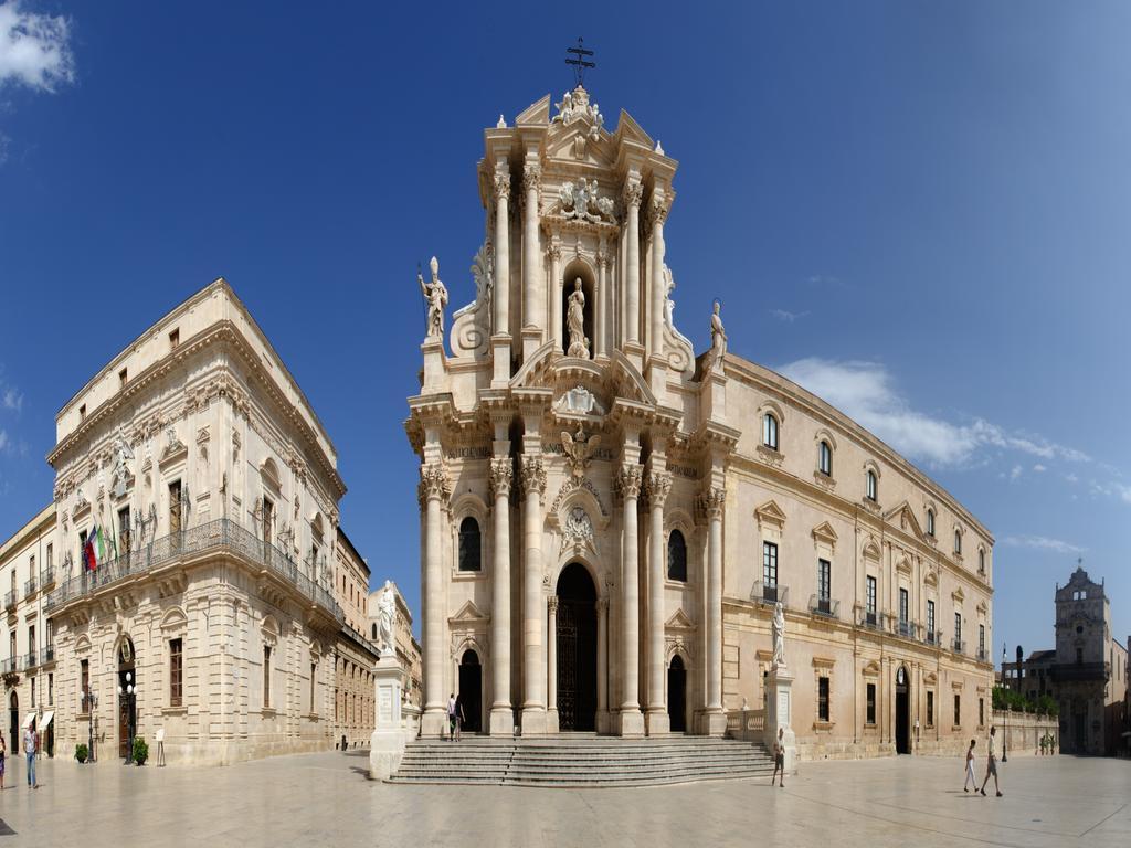 La Rosa Di Ortigia Syracuse